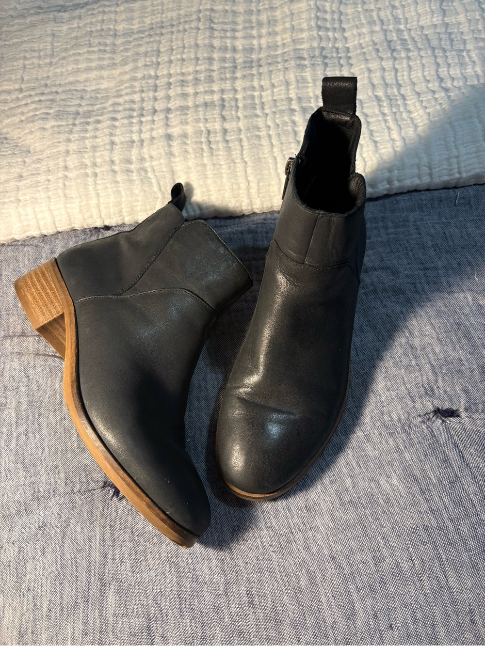 Lucky Brand Prenma Bootie Women’s size 7